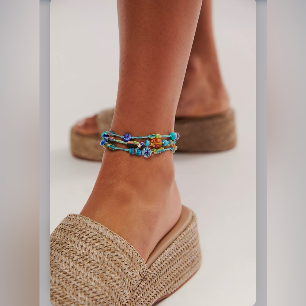 Free people (Ariana OST) Marathon anklet